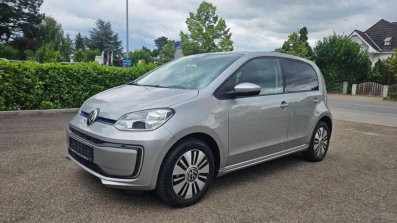 Tungsten silver Gebraucht 2021 VW e-up! United Kleinwagen | 13.450 € (Guter Preis) - Bild 1/4