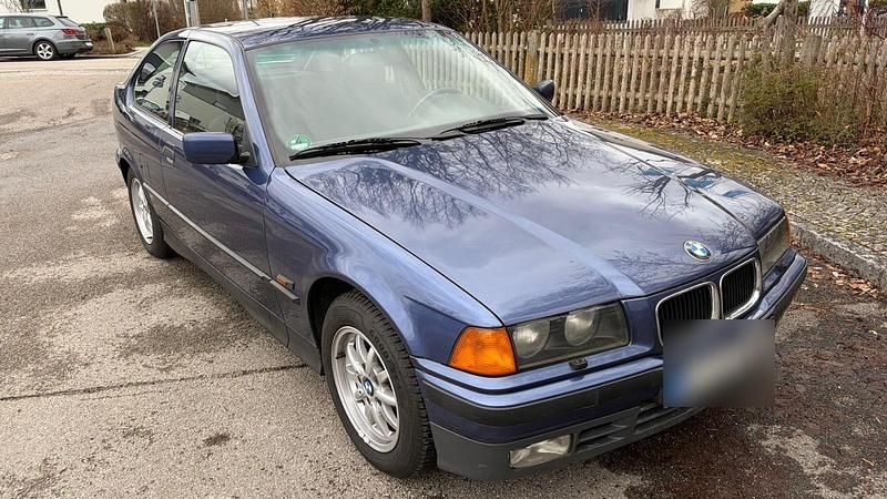 Gebraucht BMW 316 102 PS (75 kW) 1994 Blau Coupé