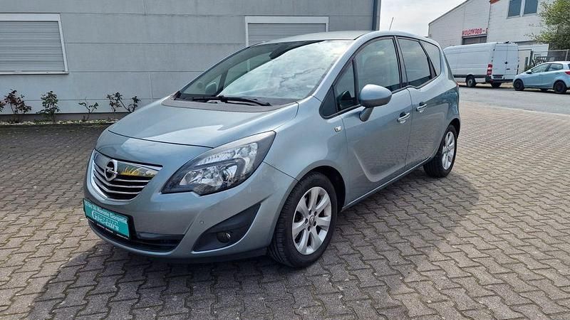 Silber Gebraucht 2010 Opel Meriva Innovation Van / Kleinbus | 4.900 € (Fairer Preis) - Bild 1/1