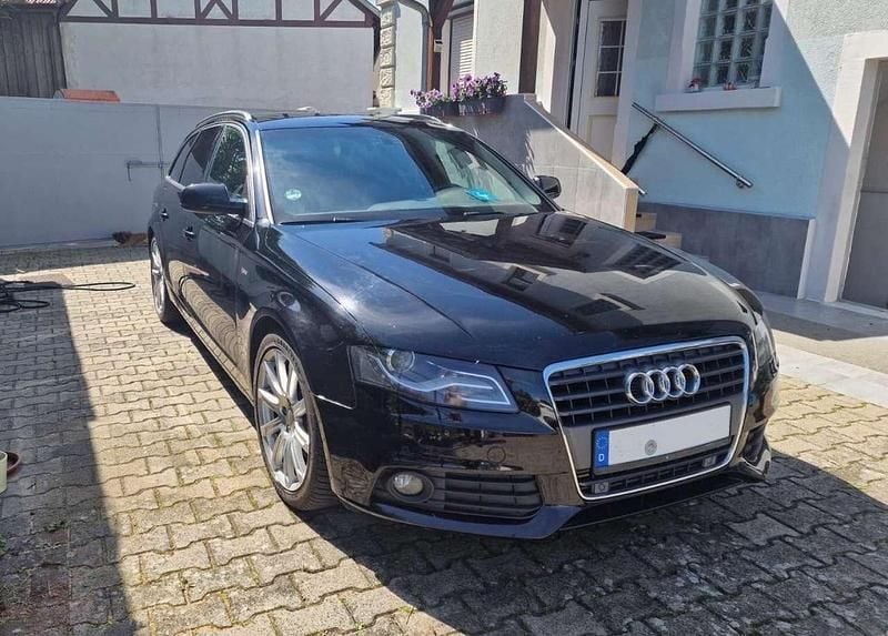 Schwarz Gebraucht 2010 Audi A4 S-Line Kombi | 5.500 € (Guter Preis) - Bild 1/4