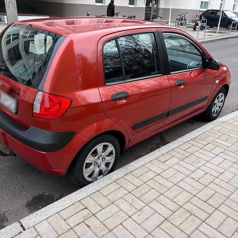 Gebraucht Hyundai Getz 65 PS (47 kW) 2007 Rot Kleinwagen