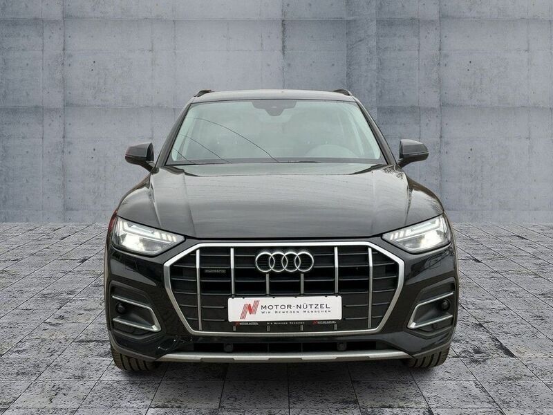 Gebraucht Audi Q5 204 PS (150 kW) 2022 Mythosschwarz metallic SUV