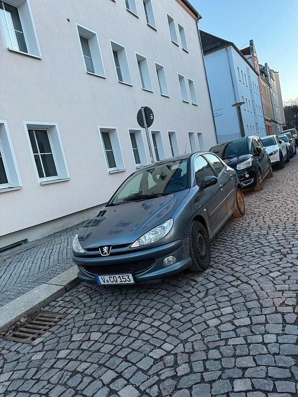 Gebraucht 2009 Peugeot 206 Kleinwagen | 350 € - Bild 1/1