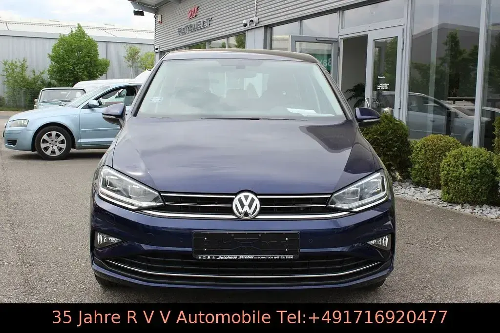 Używany VW Golf Highline 150 KM (110 kW) 2020 Niebieski Minivan