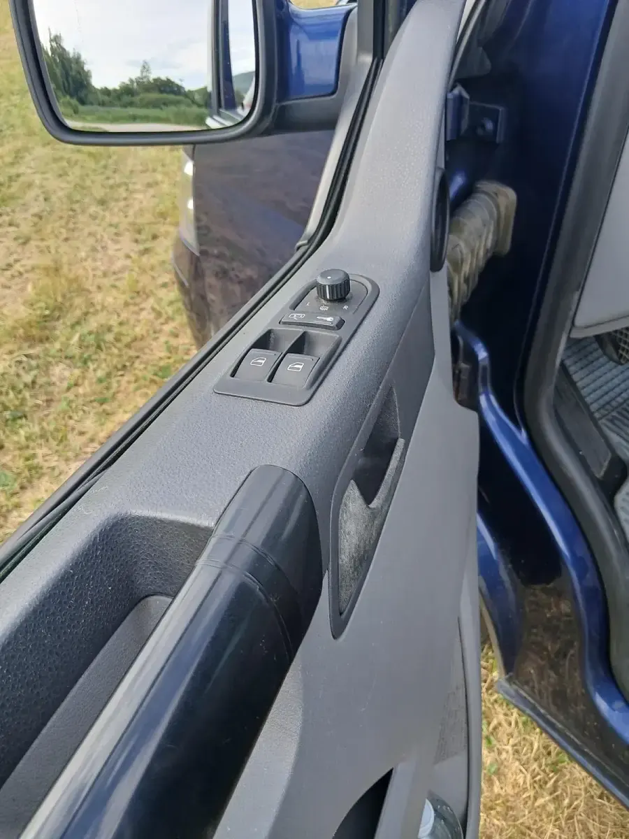 Gebraucht VW T5 131 PS (96 kW) 2008 Blau Van