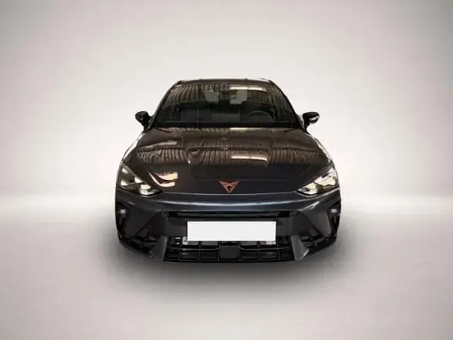 Gebraucht Cupra Leon 204 PS (150 kW) 2026 Manufacturer