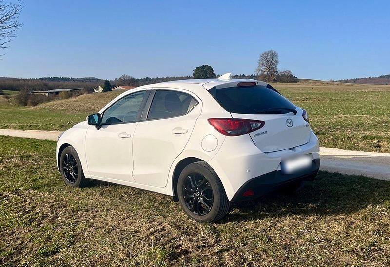 Gebraucht Mazda 2 Exclusive-Line 90 PS (66 kW) 2018 Weiß Kleinwagen
