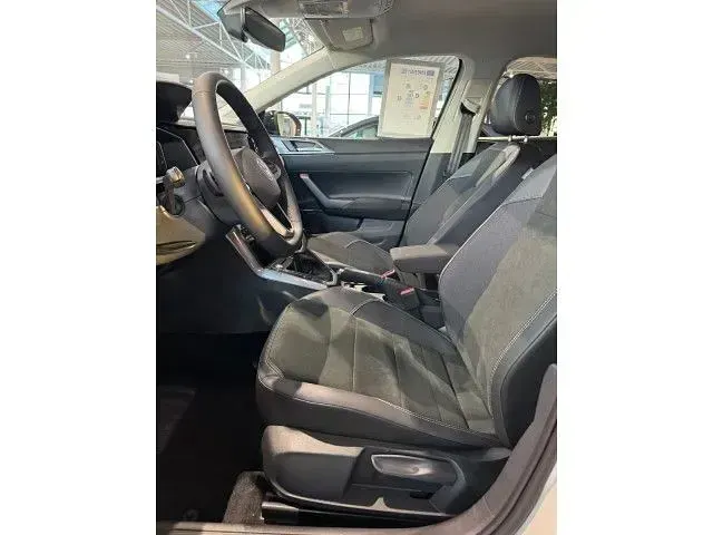 Neu VW Taigo Style 116 PS (85 kW) 2025 Grau SUV