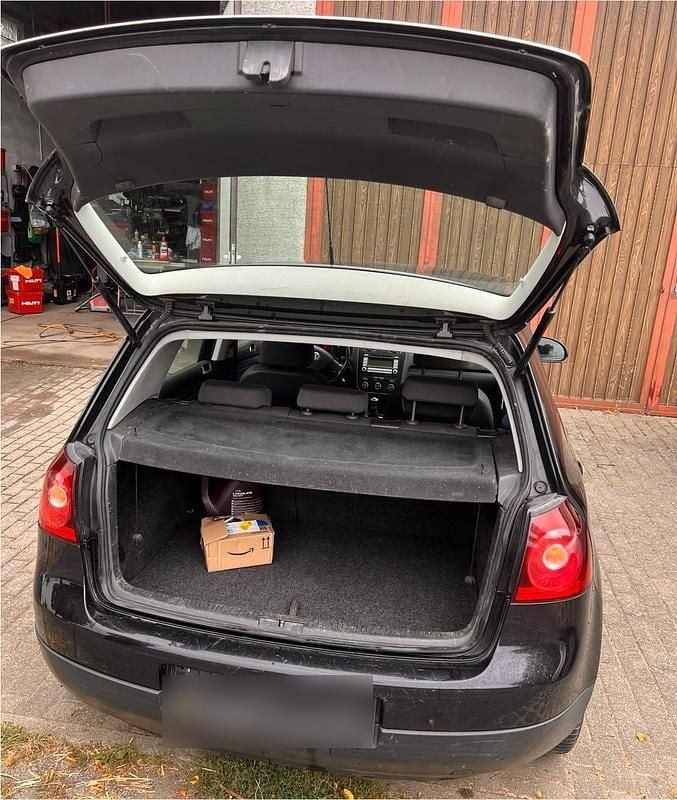 Gebraucht VW Golf V 140 PS (102 kW) 2008 Schwarz Kleinwagen
