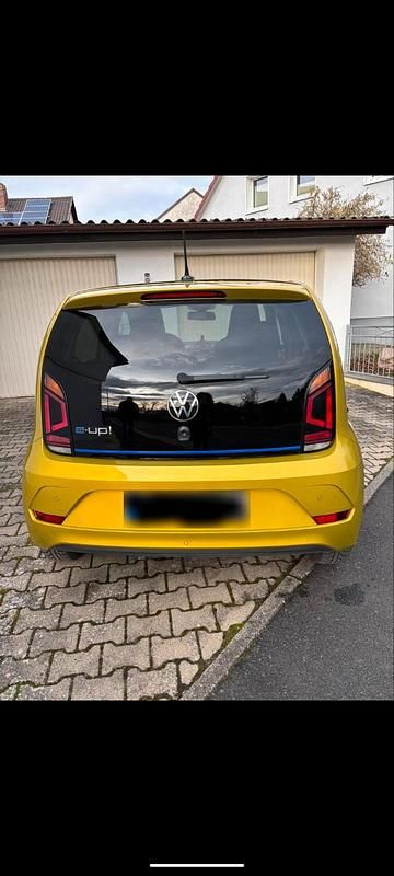 Gebraucht VW e-up! 59 kW (81 PS) 2021 Gold Kleinwagen