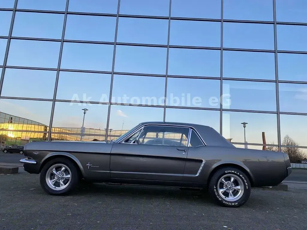 Gebraucht Ford V8 200 PS (147 kW) 1965 Grau Coupé