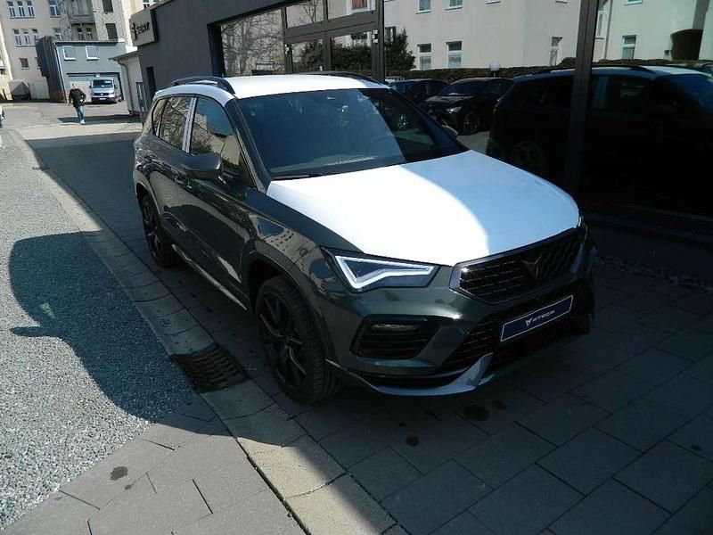 Neu Cupra Ateca 150 PS (110 kW) 2026 Dark forest grün SUV