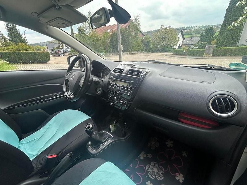 Second-hand Mitsubishi Space Star Top 80 CP (58 kW) 2016 Alb Hatchback