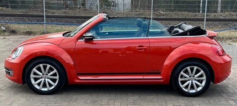 Orange Gebraucht 2016 VW Beetle CLUB Cabrio | 22.299 € (Etwas zu teuer) - Bild 1/4