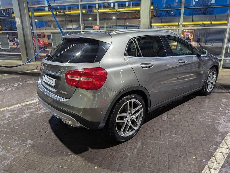 Gebraucht Mercedes CLA220 170 PS (125 kW) 2015 Grau Limousine