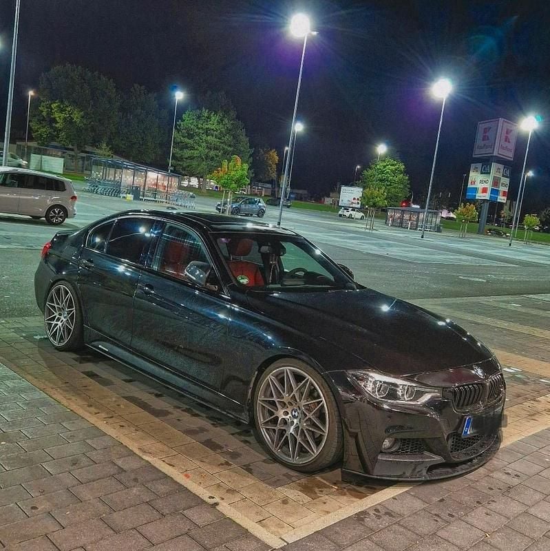 Gebraucht BMW 340 M Performance 326 PS (239 kW) 2016 Schwarz Limousine