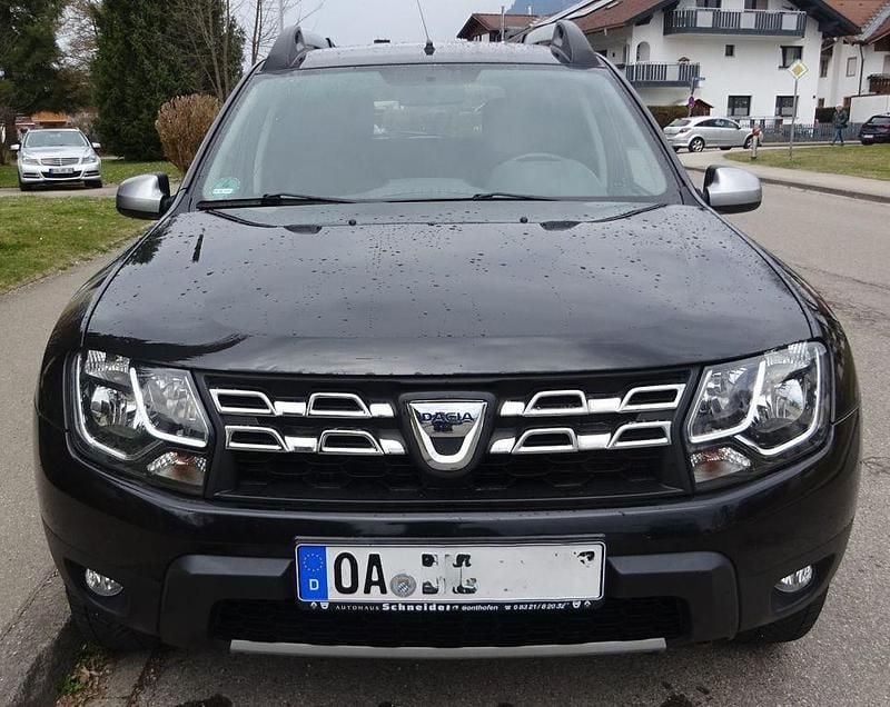 Gebraucht Dacia Duster Prestige 109 PS (80 kW) 2017 Schwarz SUV