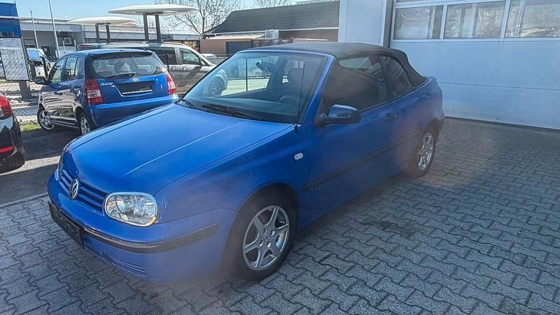 Używany VW Golf Edition 75 KM (55 kW) 1998 Niebieski Kabriolet