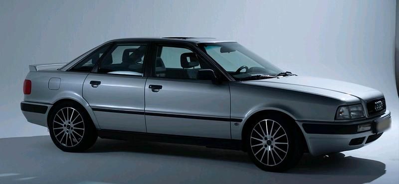 Gebraucht Audi 80 Competition 115 PS (84 kW) 1992 Silber Limousine