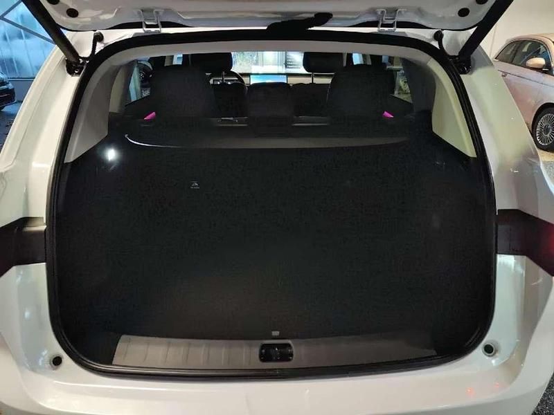 Neu Leapmotor C10 219 kW (299 PS) 2026 Pearly white SUV