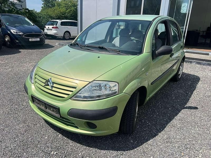 Grün Gebraucht 2003 Citroën C3 Kleinwagen | 1.390 € (Fairer Preis) - Bild 1/4