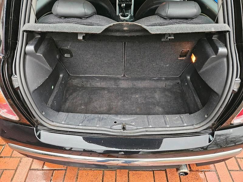 Gebraucht Mini Cooper 116 PS (85 kW) 2003 Schwarz Kleinwagen