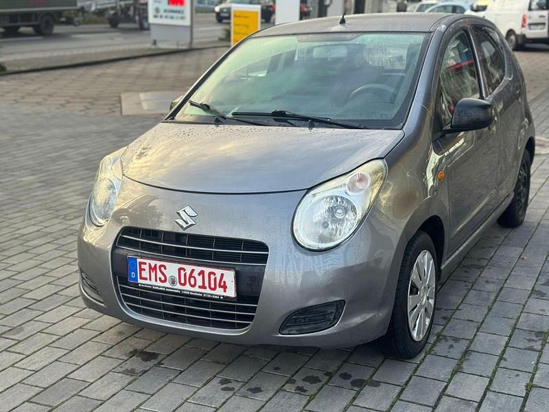 Grau Gebraucht 2014 Suzuki Alto Kleinwagen | 3.650 € (Fairer Preis) - Bild 1/4