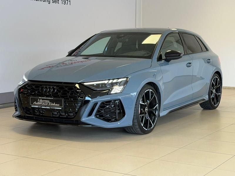 Gebraucht Audi RS3 Ambiente 400 PS (294 kW) 2022 Grau Limousine