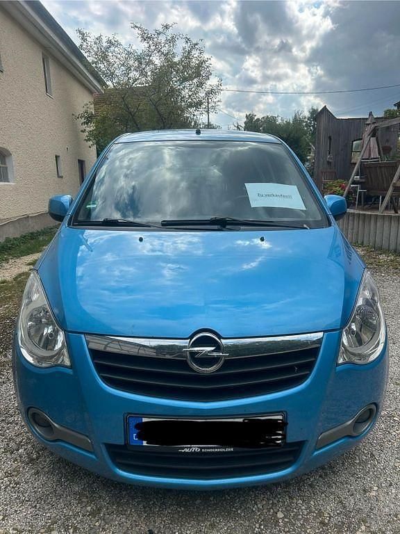 Blau Gebraucht 2008 Opel Agila Kombi | 2.850 € (Fairer Preis) - Bild 1/4