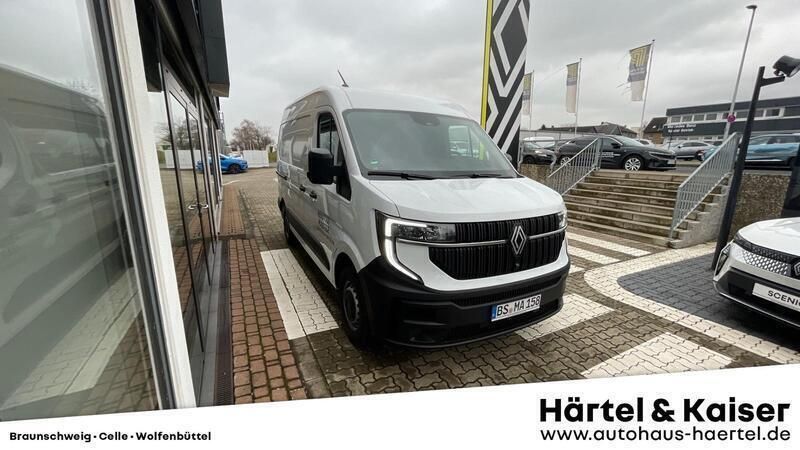 Weiß Gebraucht 2024 Renault Master Van | 33.990 € (Fairer Preis) - Bild 1/4