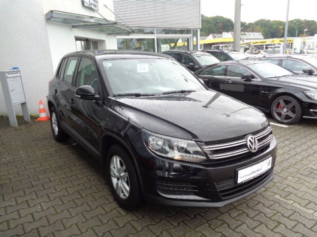 Gebraucht VW Tiguan 110 PS (80 kW) 2014 Schwarz metallic SUV