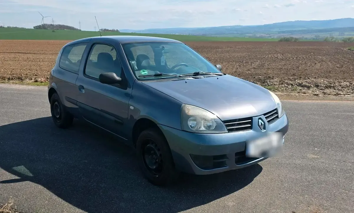 Gebraucht Renault Clio Campus 58 PS (42 kW) 2007 Kleinwagen