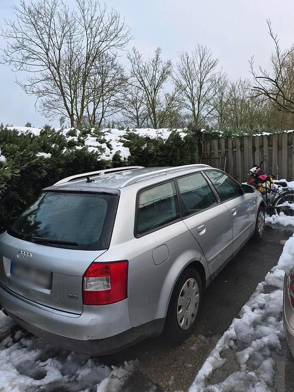 Gebraucht Audi A4 131 PS (96 kW) 2002 Grau Kombi