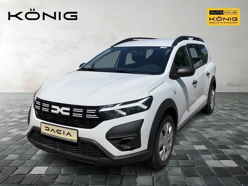 Weiß Gebraucht 2025 Dacia Jogger Essentiel Van / Kleinbus | 17.900 € (Superpreis) - Bild 1/4