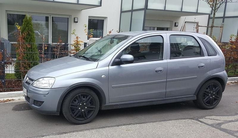 Blau Gebraucht 2005 Opel Corsa Limousine | 1.500 € (Fairer Preis) - Bild 1/1