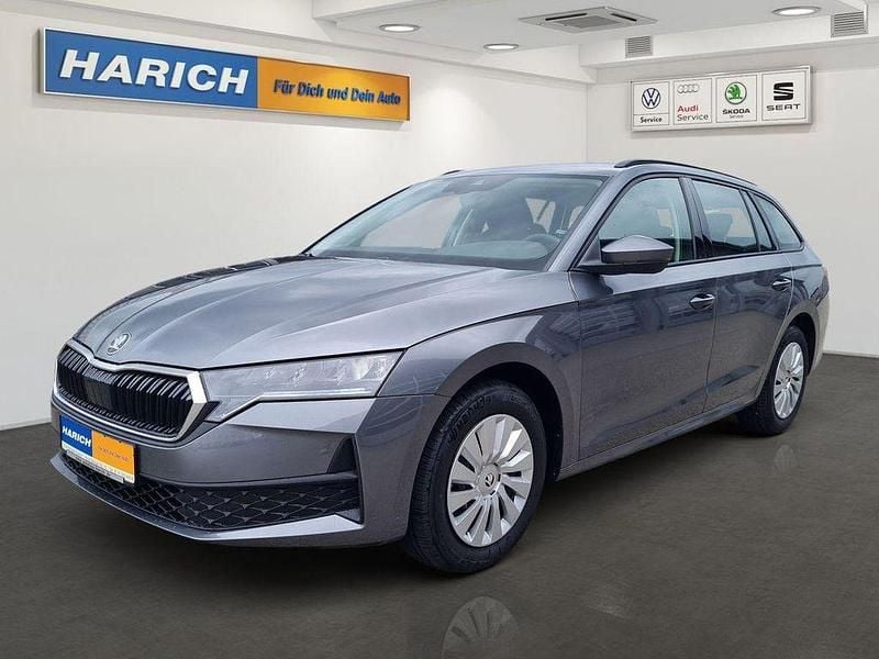 Grau Gebraucht 2025 Skoda Octavia Kombi | 27.980 € (Superpreis) - Bild 1/4