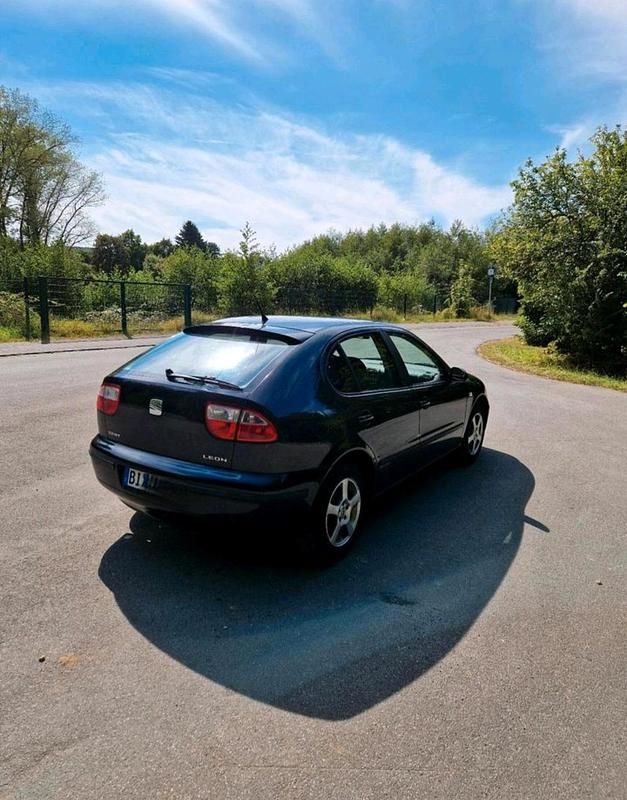 Gebraucht Seat Leon 105 PS (77 kW) 2003 Schwarz Kleinwagen