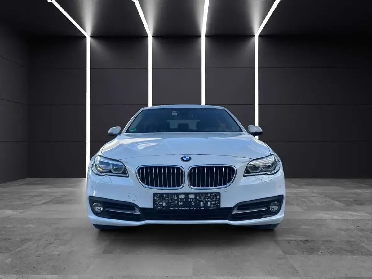 Gebraucht BMW 535 313 PS (230 kW) 2015 Alpinweiss iii Kombi