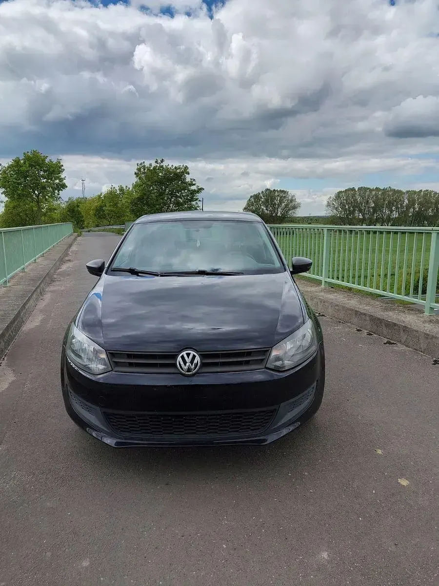 Usata VW Polo Trendline 60 CV (44 kW) 2013 Nero Utilitaria