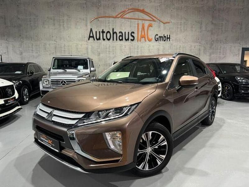Gebraucht Mitsubishi Eclipse Cross Spirit 163 PS (119 kW) 2021 Braun SUV