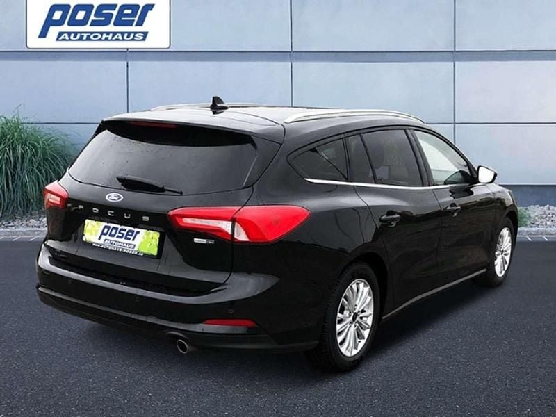 Gebraucht Ford Focus Titanium 155 PS (114 kW) 2020 Obsidianschwarz metallic Kombi