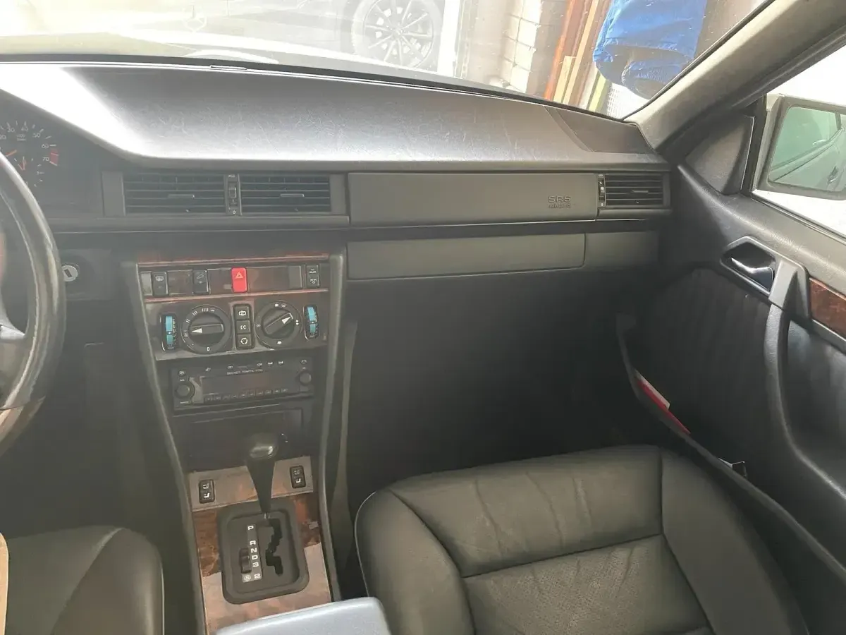 Gebraucht Mercedes E220 AMG 150 PS (110 kW) 1997 Cabrio