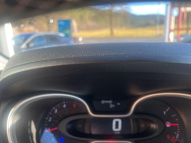 Gebraucht Renault Trafic 145 PS (106 kW) 2020 Nebraskabraun (braun) Van / Kleinbus