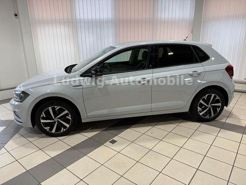 Gebraucht VW Polo Beats 75 PS (55 kW) 2018 Weiß Kleinwagen