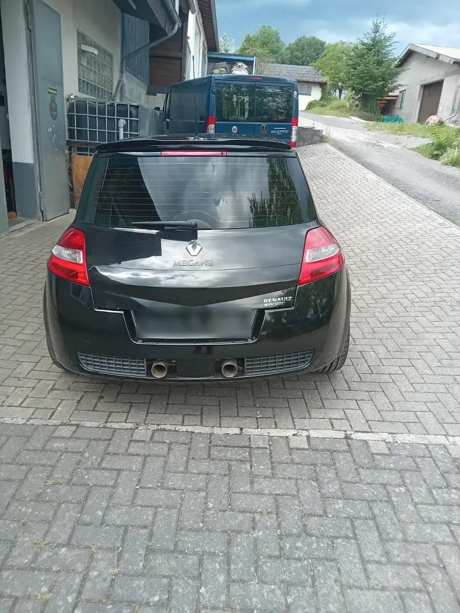 Gebraucht Renault Mégane II R.S. 250 PS (183 kW) 2007 Schwarz Limousine