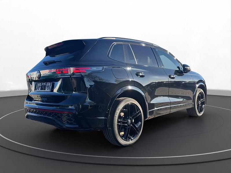 Gebraucht VW Tiguan Style 265 PS (194 kW) 2026 Grenadillschwarz SUV