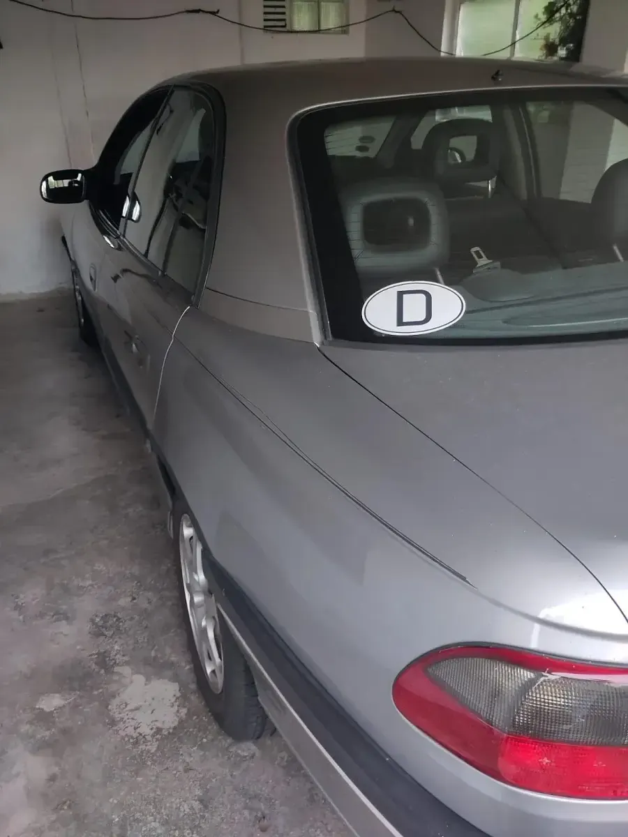 Gebraucht Opel Omega 211 PS (155 kW) 1995 Silber Limousine