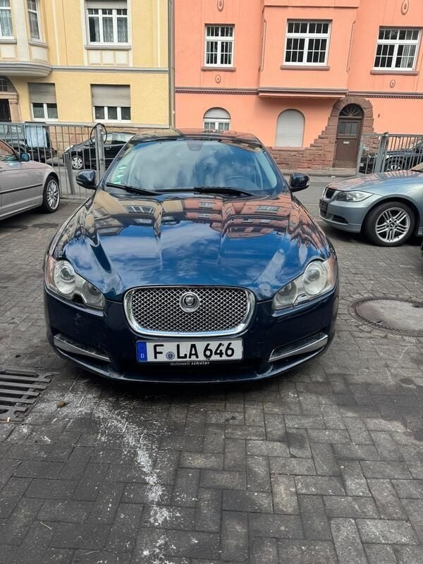 Gebraucht 2010 Jaguar XF Limousine | 2.999 € - Bild 1/4