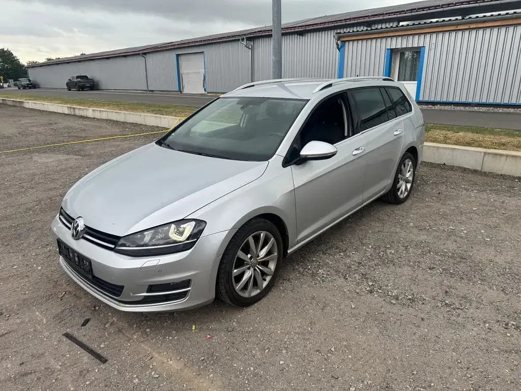 Gebraucht VW Golf VII Highline 150 PS (110 kW) 2014 Silber Kombi