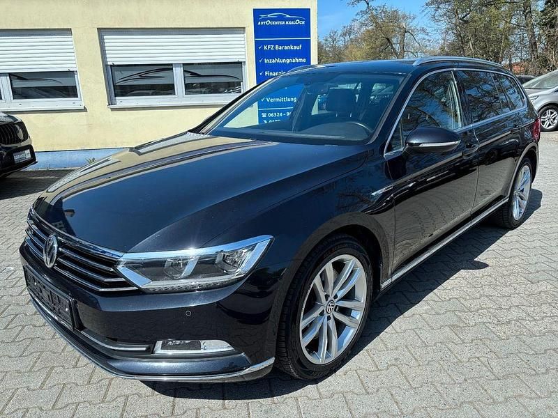Deep black perleffekt Gebraucht 2017 VW Passat Exclusive Kombi | 15.900 € (Guter Preis) - Bild 1/4